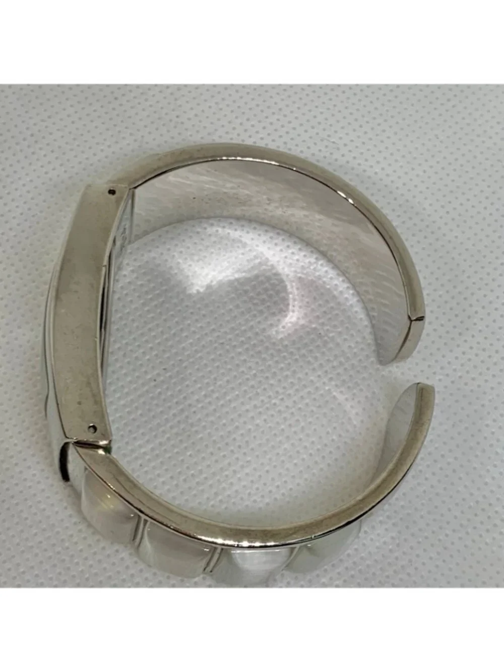 Women’s silver tone cuff bracelet watch quartz 21mm mop dial crystals 6” running